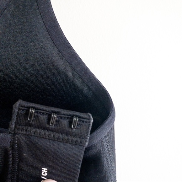 Under Armour Infinity High Logo Padded Sports Bra - Picture 9 of 9